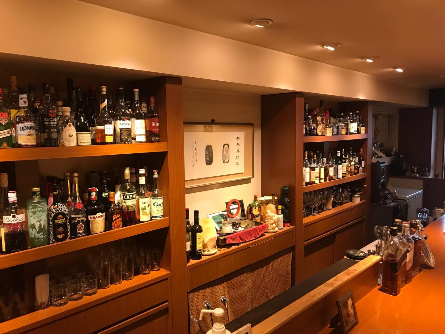 本日（6/6）、所用によりBARアオテツは9行致します